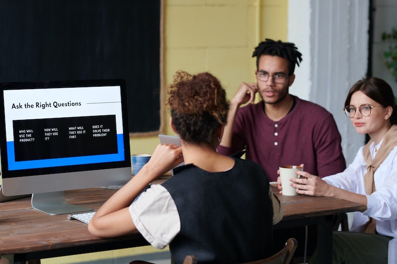 People learning about "Ask The Right Questions"